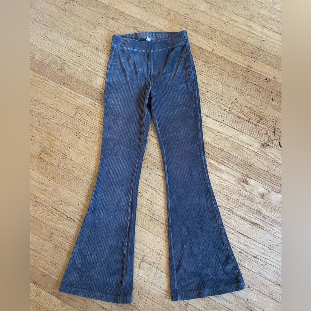 Aerie Groove On High flare ribbed leggings